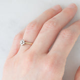 Anel vintage em ouro amarelo 9K com diamantes lapidados brilhantes (0.21ctw aprox.), ano 1977