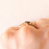 Vintage-Ring aus 9-karätigem Gelbgold mit herzförmigem Onyx