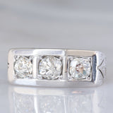 Trilogy Art Déco in oro bianco 18K con diamanti di taglio vecchio (1.60ctw ca.), anni ‘30/‘40