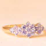 Vintage-Ring aus 9-karätigem Gelbgold mit floralem Dekor und Tansaniten (ca. 0.75 ctw), Jahr 2005