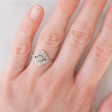 Anello Art Déco in oro giallo e bianco 14K con diamanti di taglio vecchia miniera e di taglio rosetta (0.30ctw ca.), anni ‘30