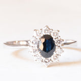 14K white gold daisy ring with sapphire (approx. 0.50ct) and brilliant cut diamonds (approx. 0.30ctw), 70s