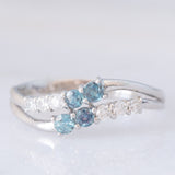 Anello contrarier vintage in platino con alessandriti (0.30ctw) e diamanti (0.21ctw)