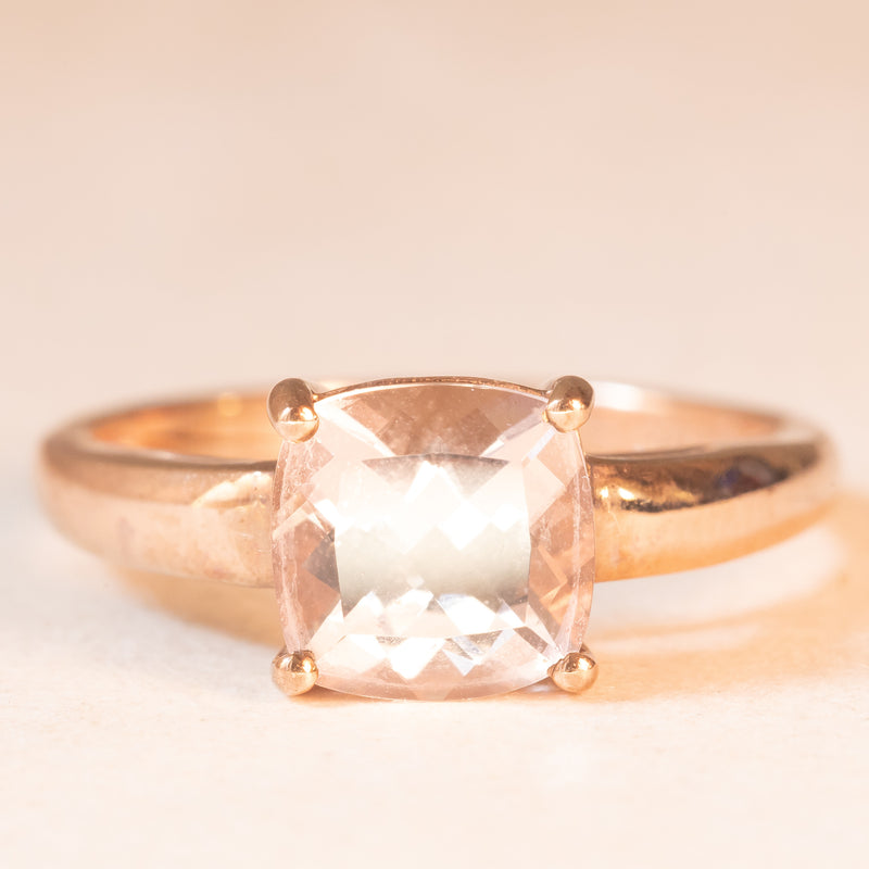 Solitario moderno in oro rosa 9K con morganite (1.50ct ca.), anno 2009