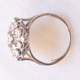Винтажное кольцо из белого золота 18 карат с бриллиантом бриллиантовой огранки (около 0.57 карата), 70-е годы