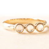 Trilogy vintage in oro giallo 14K con pietre di luna (0.40ctw ca.), anni ‘60/‘70