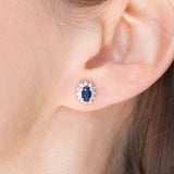 Orecchini a margherita vintage in platino con zaffiri (1.96ctw) e diamanti (0.34ctw), anni ‘90
