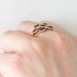 Anello harem in oro giallo 18K con granati (1.50ctw ca.) e pietre bianche, anni ‘60/‘70