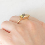Anello da cocktail vintage in oro giallo 8K con quarzo citrino di taglio marquise (1.70ct ca.), anni ‘70/‘80