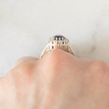 Anello a margherita vintage in oro bianco 14K con ametista (0.70ct ca.) e diamanti (0.50ctw ca.), anni ‘70