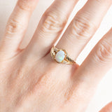 Vintage-Ring aus 14-karätigem Gelb- und Weißgold mit Opal (ca. 0.70 ct) und Diamanten (ca. 0.04 ctw), 60er/70er Jahre