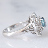 Anello ballerina vintage in platino con alessandrite naturale (1.10ct) e diamanti di taglio brillante e tapered (0.81ctw), anni ‘90