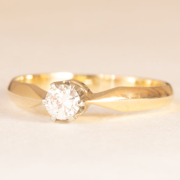 Solitario vintage in oro giallo e bianco 14K con diamante di taglio brillante (0.23ct ca.), anni ‘70