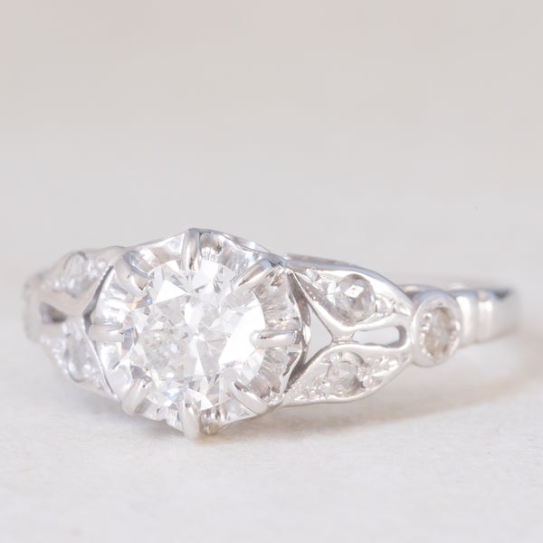 Solitario antico in oro bianco 18K con diamante di taglio brillante (0.47ct ca.), anni ‘20/‘30