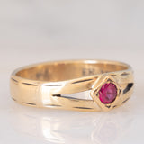 Anello a fascia vintage in oro giallo 8K con rubino sintetico, anni ‘50