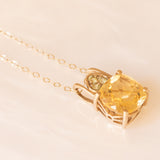 Vintage 9K Yellow Gold Chain Necklace with 9K Yellow Gold Pendant with Citrine Quartz and Peridots