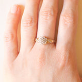 Vintage-Diamant-Blumenring aus 9-karätigem Gelb- und Weißgold (ca. 0.20 ctw), 70er Jahre