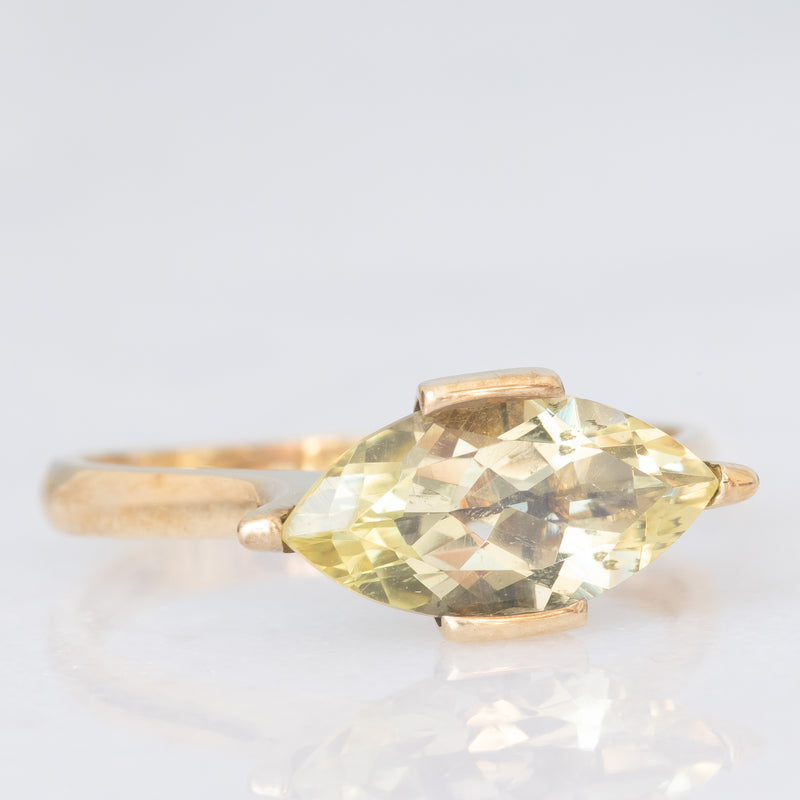 Anello da cocktail vintage in oro giallo 8K con quarzo citrino di taglio marquise (1.70ct ca.), anni ‘70/‘80
