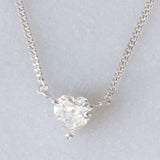 Collana vintage in platino con diamante a cuore (1ct)