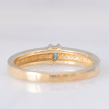 Solitario in oro giallo 9K con diamante blu trattato (0.07ct)