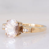 Anello da cocktail vintage in oro giallo 8K con morganite (1.50ct ca.) e diamanti