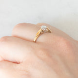 Vintage-Solitär aus 9 Karat Gelbgold mit Diamant im Brillantschliff (ca. 0.15 ct), 1990