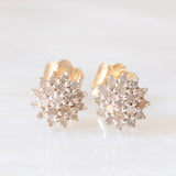 Vintage-Diamant-Blumenohrringe aus 9-karätigem Gelb- und Weißgold (ca. 0.20 ctw)