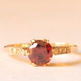 Solitario vintage in oro giallo 9K con granato (1ct ca.), anni ‘50