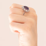 Vintage-Gänseblümchenring aus 14-karätigem Weißgold mit Amethyst (ca. 3.20 ct) und Diamanten im Brillantschliff (ca. 0.50 ctw), 70er Jahre