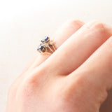 Vintage-Ring aus 14-karätigem Gelbgold mit Saphiren (ca. 0.70 ctw) und Diamanten im Brillantschliff (ca. 0.02 ctw), 70er Jahre