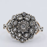 Anello antico a toppa in oro giallo 18K e argento con diamanti di taglio rosetta (0.15ctw ca.), primi del ‘900