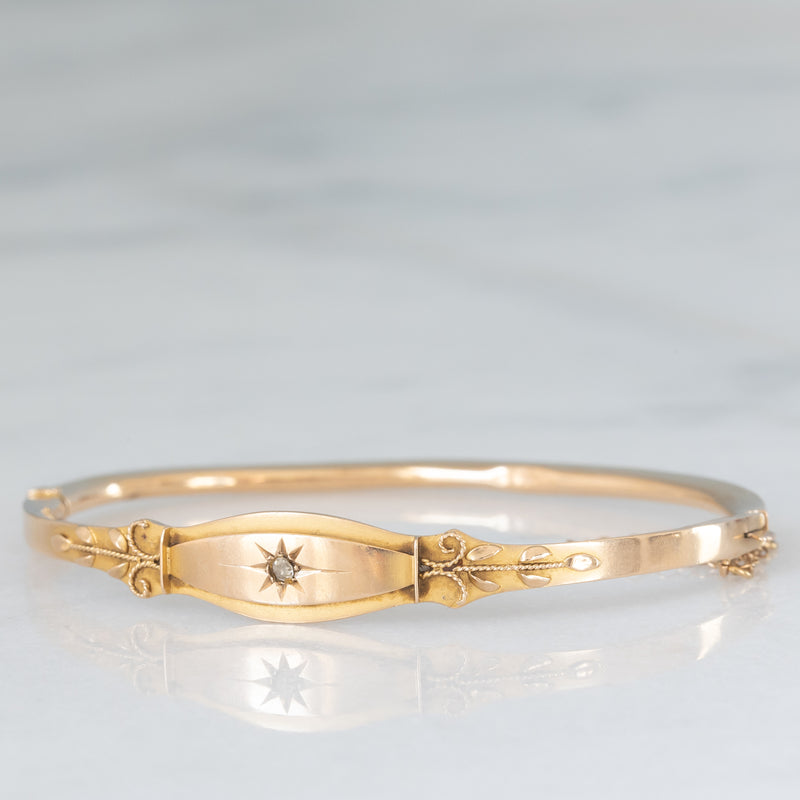 Bracciale rigido antico in oro giallo 9K con diamante di taglio rosetta, primi del ‘900