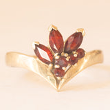 Vintage-Ring aus 9-karätigem Gelbgold mit Granaten (ca. 0.60 ctw), 50er Jahre