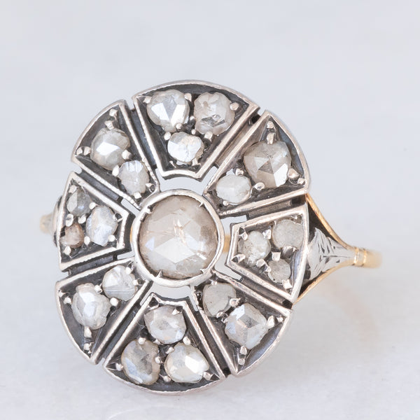 Anello antico in oro giallo 18K e argento con diamanti di taglio rosetta (1ctw ca.), primi del ‘900