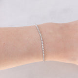 “Diamonds Are a Girl’s Best Friend” - Tennis moderno in platino con diamanti (1ctw)