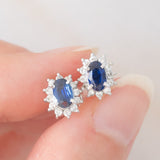 Orecchini a margherita vintage in platino con zaffiri (1.96ctw) e diamanti (0.34ctw), anni ‘90