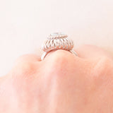 Vintage-Ring aus 18-karätigem Weißgold mit Aquamarin (ca. 2 ct) und Diamanten im Brillantschliff (ca. 0.12 ctw), 80er/90er Jahre