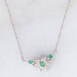 Collana vintage in platino con smeraldi e diamanti di taglio brillante (0.19ctw), anni ‘70/‘80