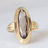 Anello da cocktail vintage in oro giallo 8K con quarzo fumé (1ct ca.), anni ‘70
