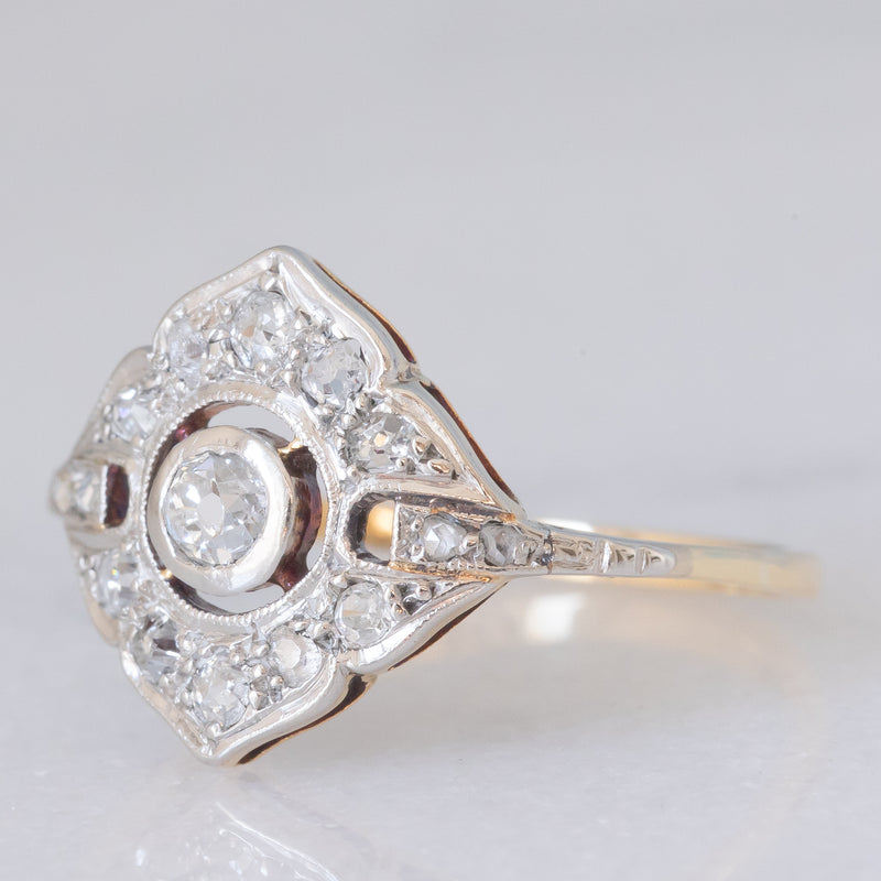 Anello Art Déco in oro giallo e bianco 14K con diamanti di taglio vecchia miniera e di taglio rosetta (0.30ctw ca.), anni ‘30