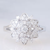 Anello a fiore vintage in platino con diamanti (0.55ctw), anni ‘80