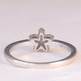 Anello vintage a forma di fiore in oro bianco 9K con diamanti (0.02ctw ca.), anni ‘90