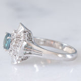 Anello ballerina vintage in platino con alessandrite naturale (1.10ct) e diamanti di taglio brillante e tapered (0.81ctw), anni ‘90