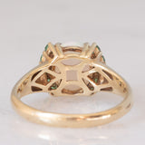 Anello vintage in oro giallo 8K con opale (0.90ct ca.) e smeraldi (0.10ctw ca.), anni ‘80