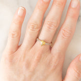 Anello vintage in oro giallo 9K con tormalina gialla (0.60ct ca.) e diamanti (0.10ctw ca.)