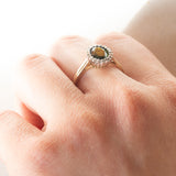 Vintage-Gänseblümchen-Ring aus 9-karätigem Gelb- und Weißgold mit Diopsid (ca. 1.40 ct) und Diamanten (ca. 0.20 ctw), Jahr 2006