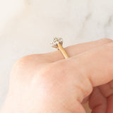 Anello a fiore vintage in oro giallo 9K con diamanti (0.10ctw ca.), anni ‘70/‘80