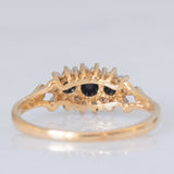Anello vintage in oro giallo 9K con zaffiri (0.20ctw ca.) e diamanti (0.18ctw ca.), anni ‘70/‘80