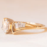 Vintage-Ring aus 14-karätigem Gelb- und Weißgold mit zentralem Diamanten im Marquise-Schliff (ca. 0.25 ct) und seitlichen Diamanten im konischen Schliff, 70er/80er Jahre