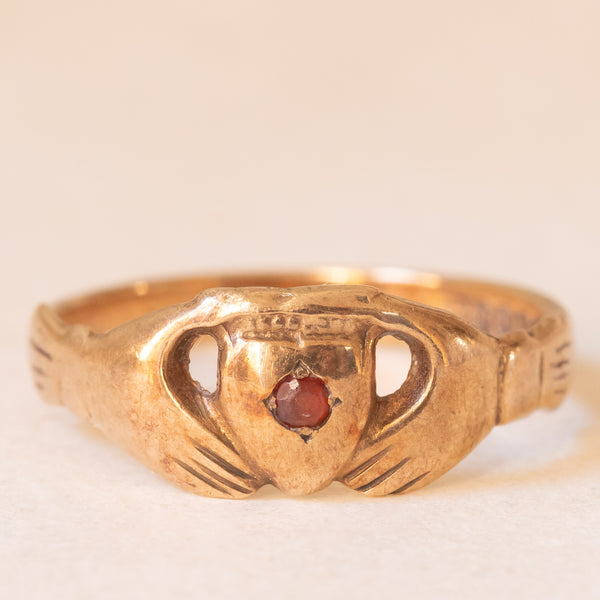 Anello Claddagh antico in oro giallo 9K con granato, anno 1934